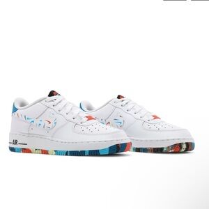 Nike Kids Air Force 1 LV8 PS “Swoosh Pack” Sneakers | White | Multicolor |